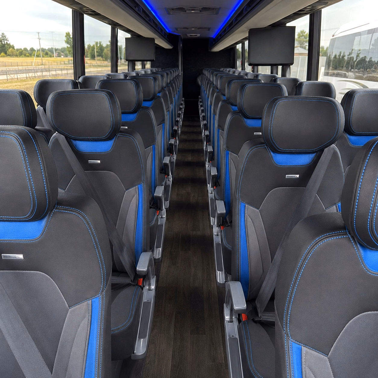bus type changes charter bus prices in brooklyn park minnesota