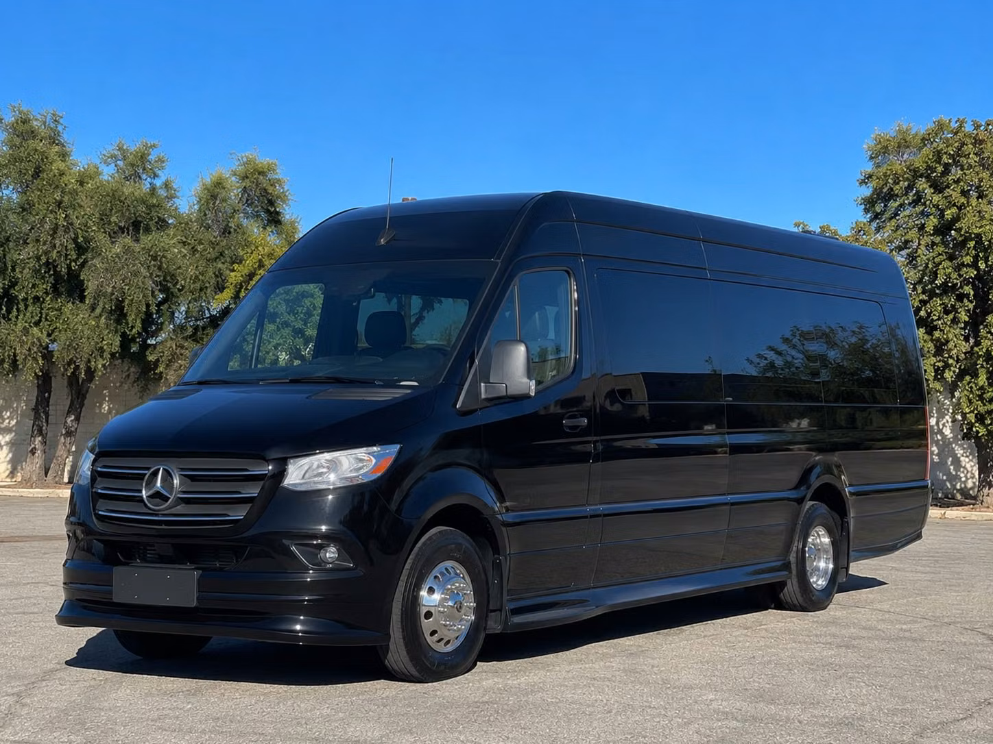 transportation serving brooklyn park and nearby cities