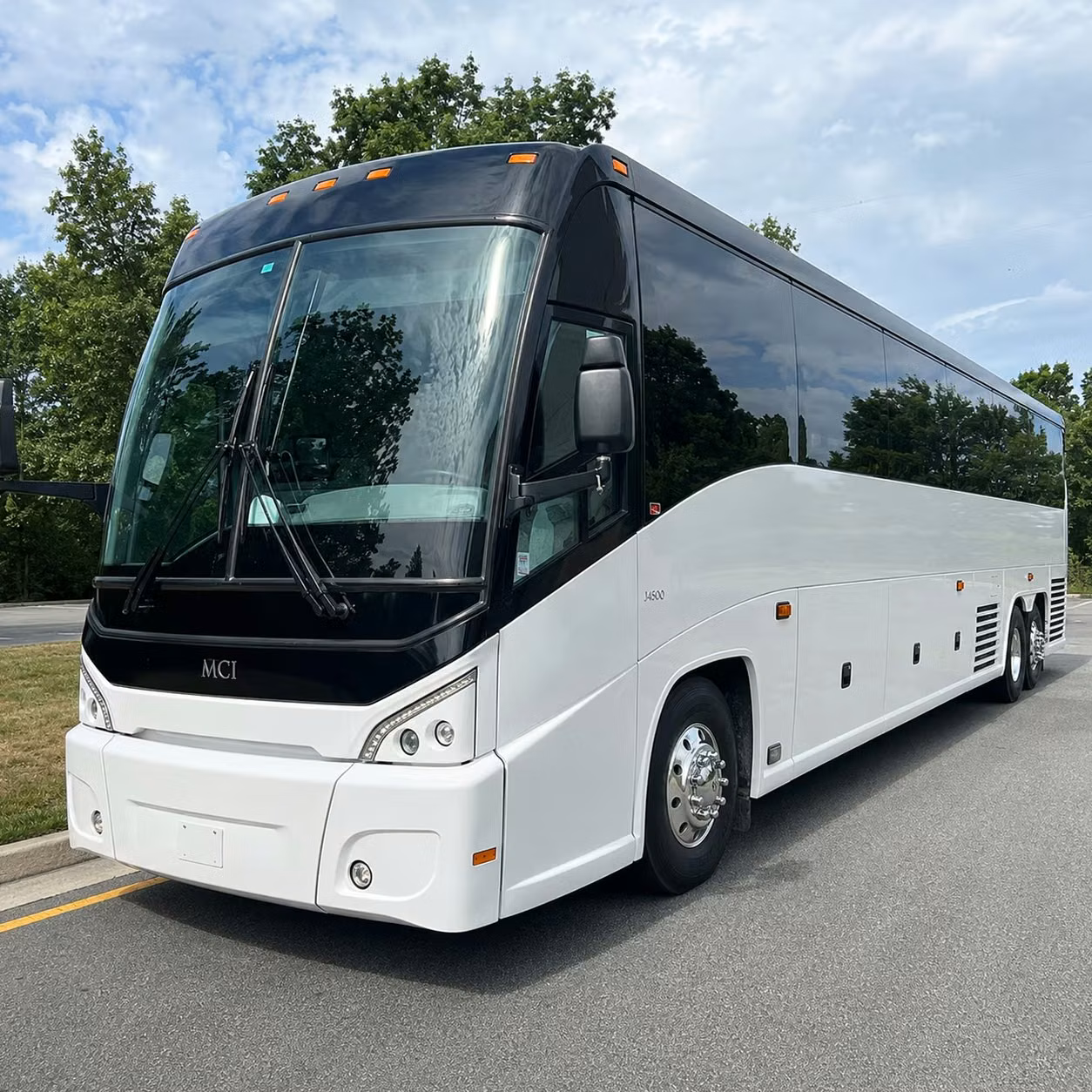 weekly worship shuttle service for brooklyn park congregations